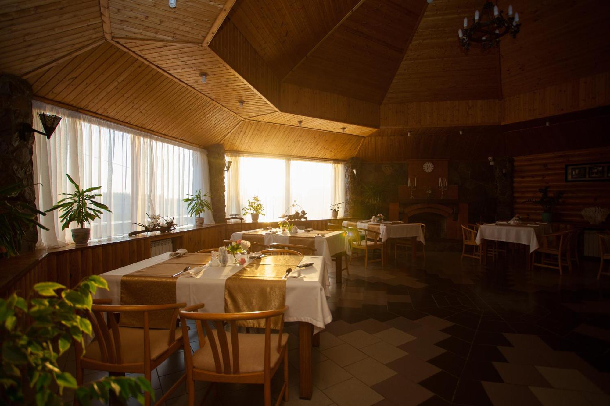 Rahat Hotel アクタウ エクステリア 写真